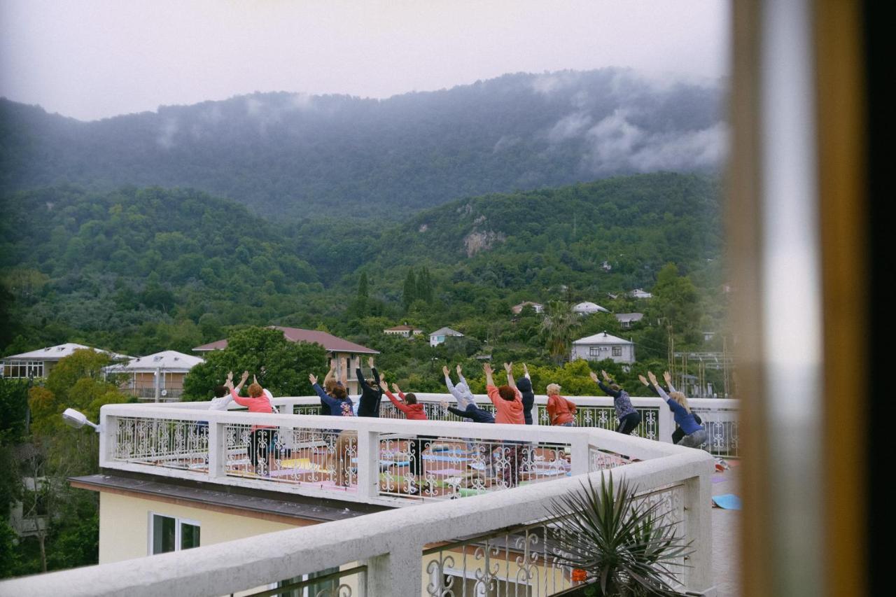 Guest House Amra New Athos Exterior photo
